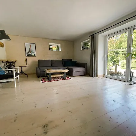 Apartament Deska W Deskę Apartament *