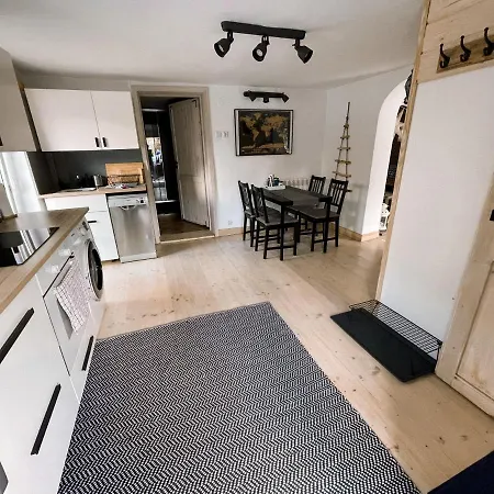 Apartament Deska W Deskę